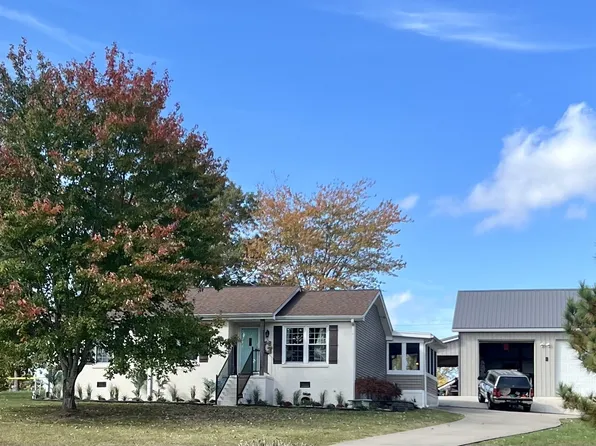 2612 Merrell Ln, Springfield, TN 37172