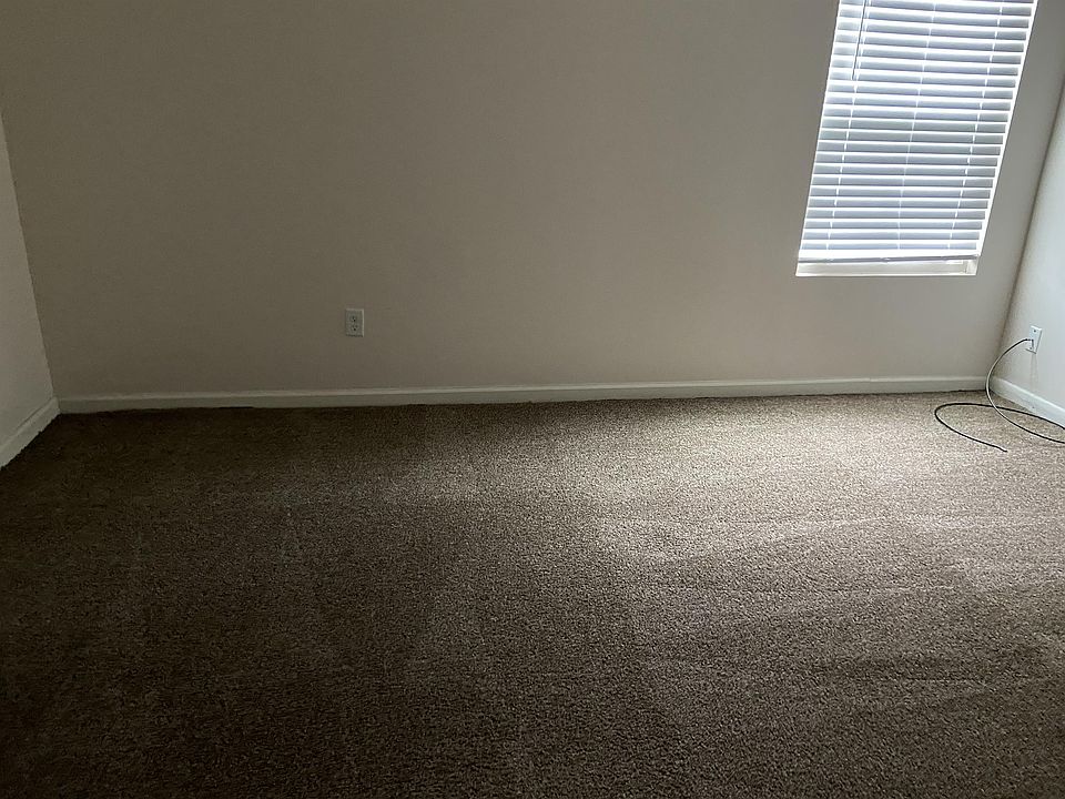 2nd image of 1606 E Park Ave APT B-3