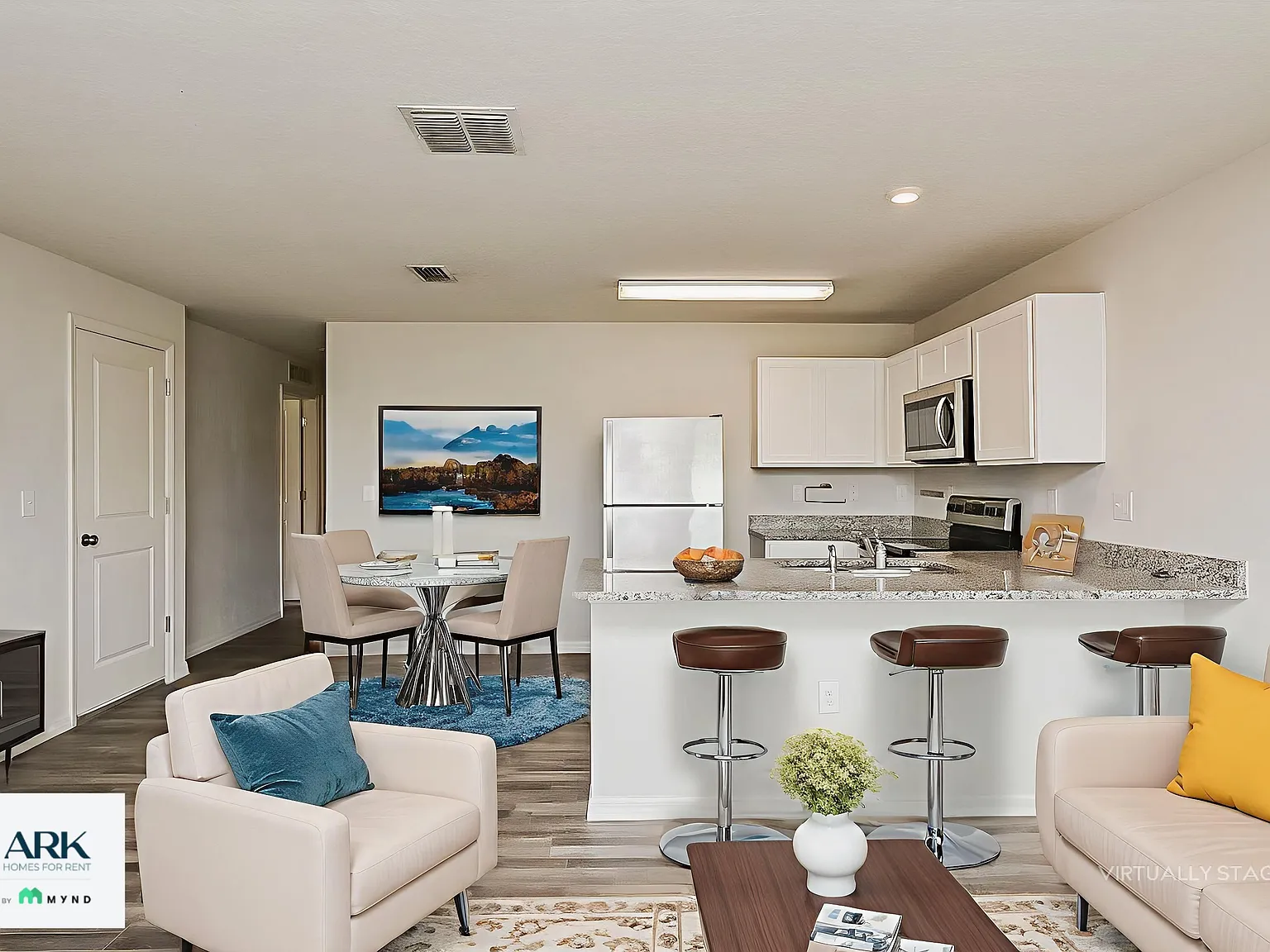 3 bed, 2.0 bath, 1043 sqft, $1,775 — Photo 4