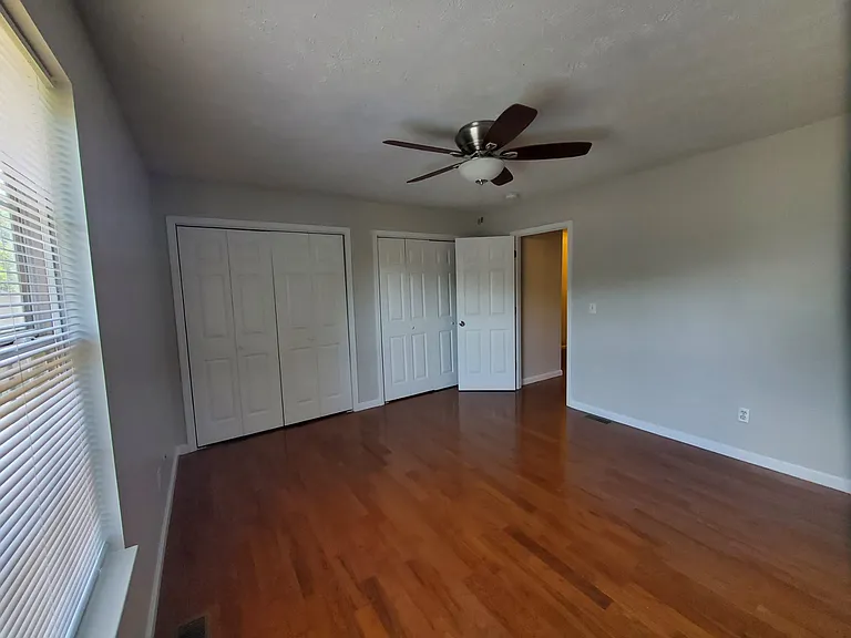 1100 Horsemans Ln #42 — Photo 15