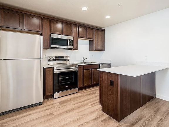 2nd image of 21616 N 23rd Ave #103