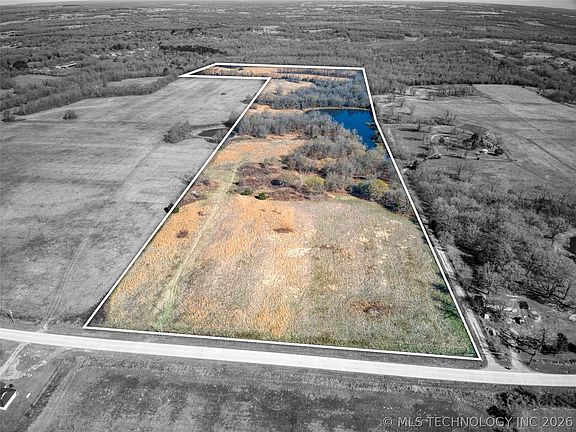 2nd image of W Voca Rd