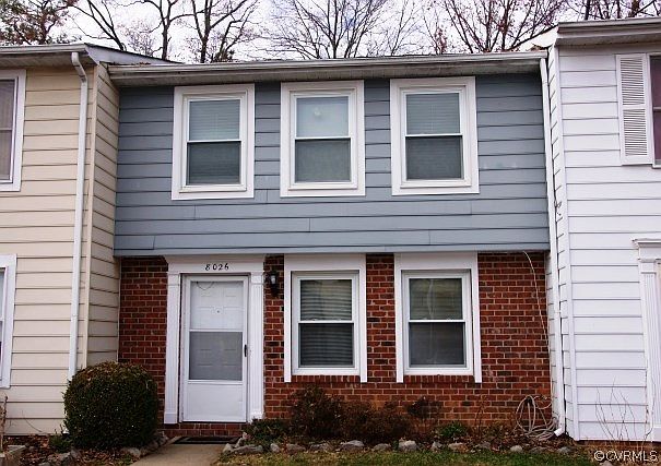 1st image of 8026 Clovertree Ct #8026