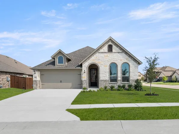 1102 Worthington Dr, Justin, TX 76247