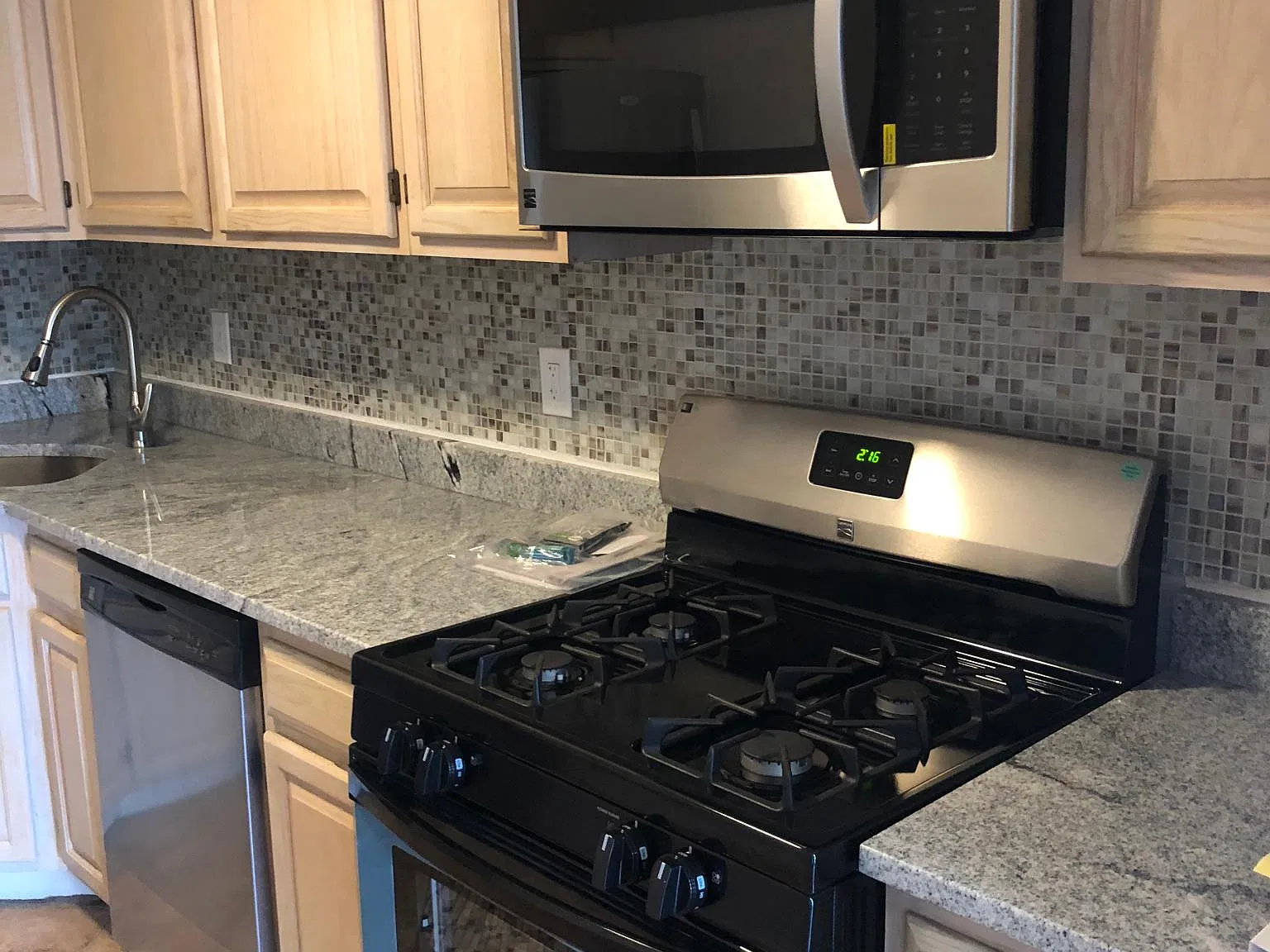 706 Jesse Way — Photo 3