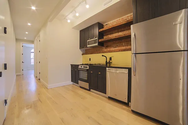 Rented by EXR | media 57