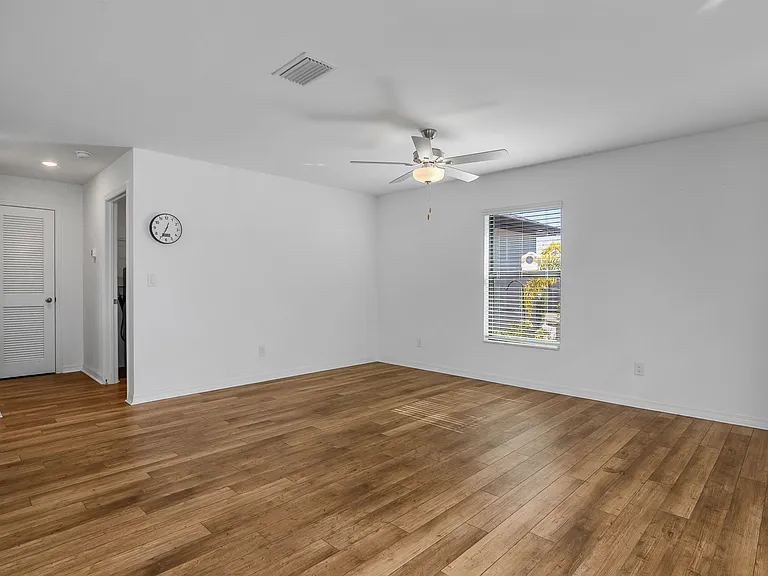 839 Yellowbird Dr — Photo 9