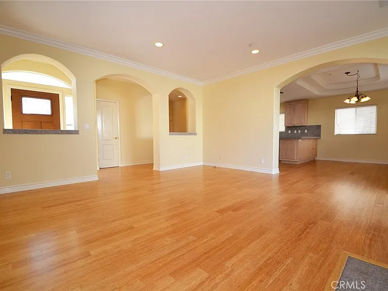 2203 Harriman Ln #B — Photo 3