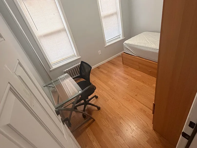 2383 Belmont Ave #6 — Photo 6