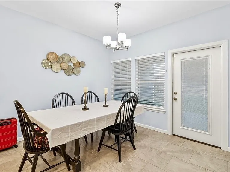 6402 Williams Dr #A — Photo 11