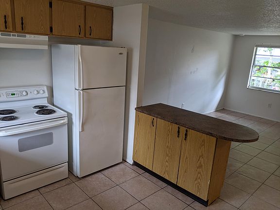 3rd image of 8306 N 17th St APT B
