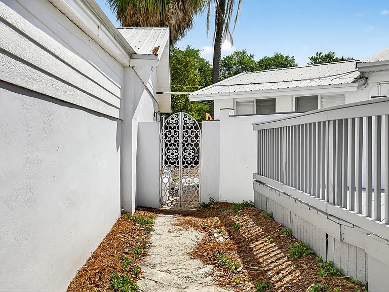 3620 E Tampa Cir — Photo 48