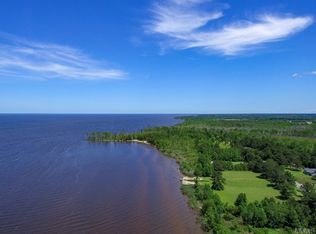 462 Country Ests, Columbia, NC 27925