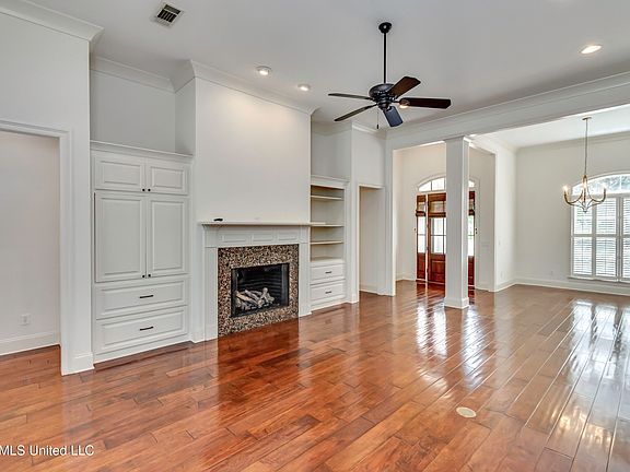 4th image of 129 Hoy Farms Dr