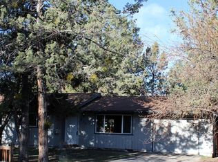 835 SE Polaris Ct, Bend, OR 97702