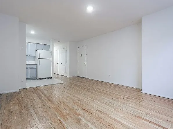 72 Maspeth Ave #1, Brooklyn, NY 11211