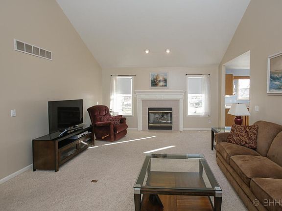 4916 sweet cherry ln-104