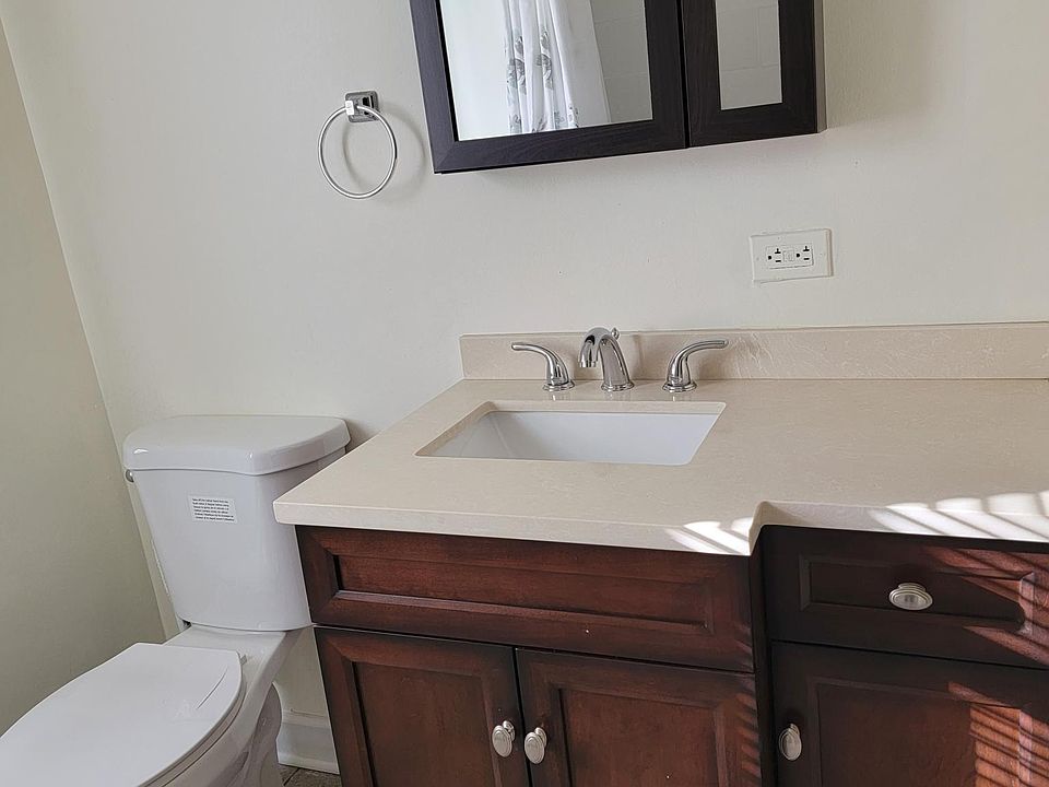 1st image of 1935 Jackson Ave #1