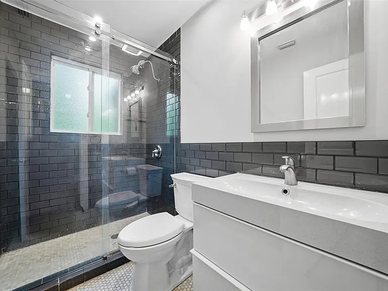 9504 N Creek Dr — Photo 7