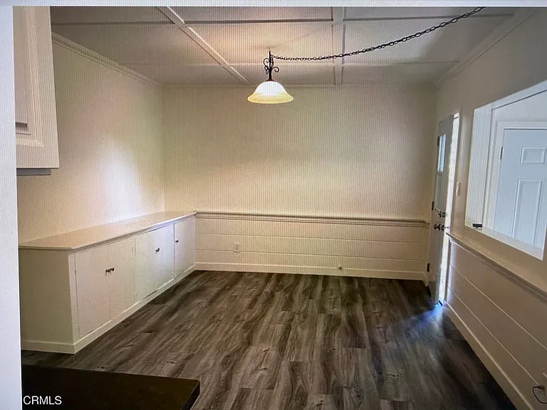 1523 N Grand Oaks Ave #2 — Photo 2