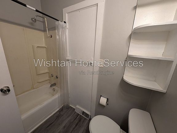 3rd image of 448 W 3rd Ave APT 2
