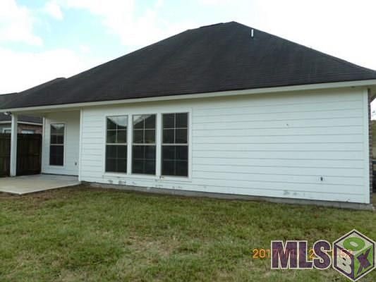 3rd image of 40308 Creekway Cove Ct