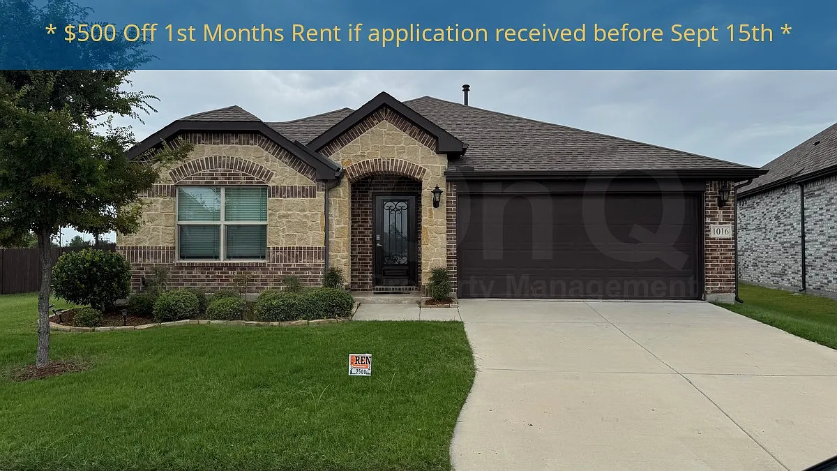 3 bed, 2.0 bath, 1678 sqft, $2,100 — Photo 1