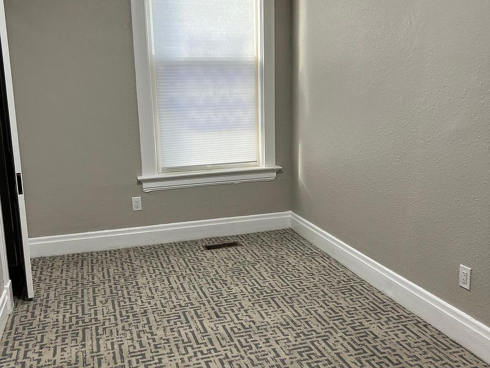 1st image of 1356 Burdette Ave APT 1