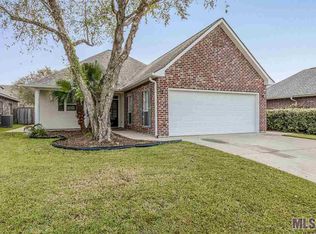 1933 Hunters Way Dr, Baton Rouge, LA 70816