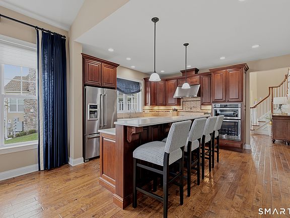 4th image of 42 Country View Road #42