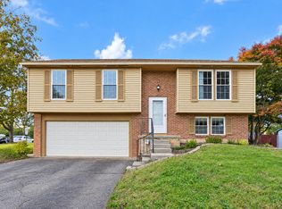 2266 Shirlene Dr, Grove City, OH 43123