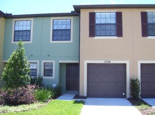 2510 Edgewater Falls Dr, Brandon, FL 33511