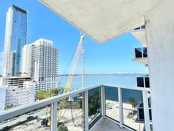2nd image of 601 NE 23rd St APT 1207