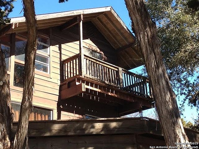 1st image of 242 Blue Gill Dr