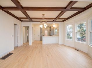 5273 NE 16th Ave #A, Portland, OR 97211