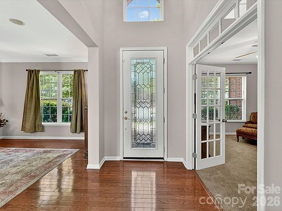 5th image of 1788 Oakmont Dr
