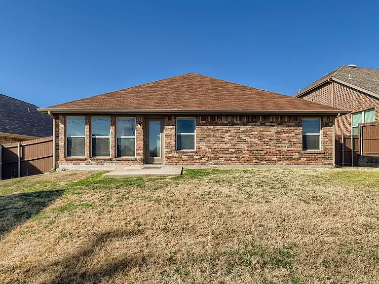 1270 Lasso Dr — Photo 19