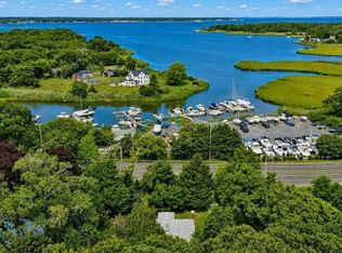 1101 Flanders Rd, Riverhead, NY 11901