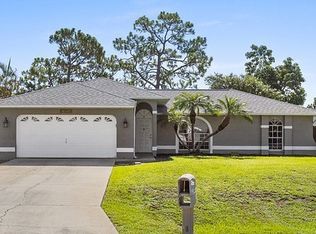 18045 Phlox Dr, Fort Myers, FL 33967