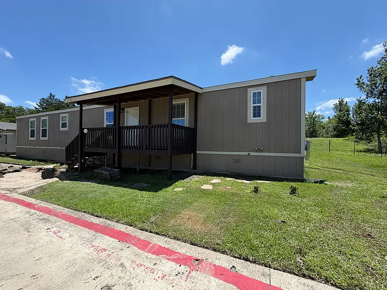 709 N Collins Fwy #213 — Photo 24