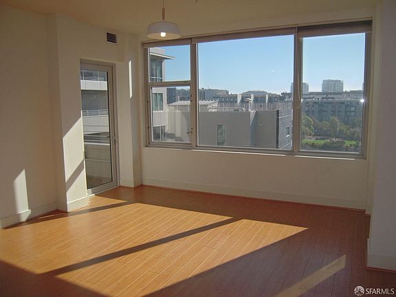 4th image of 235 Berry St APT 602