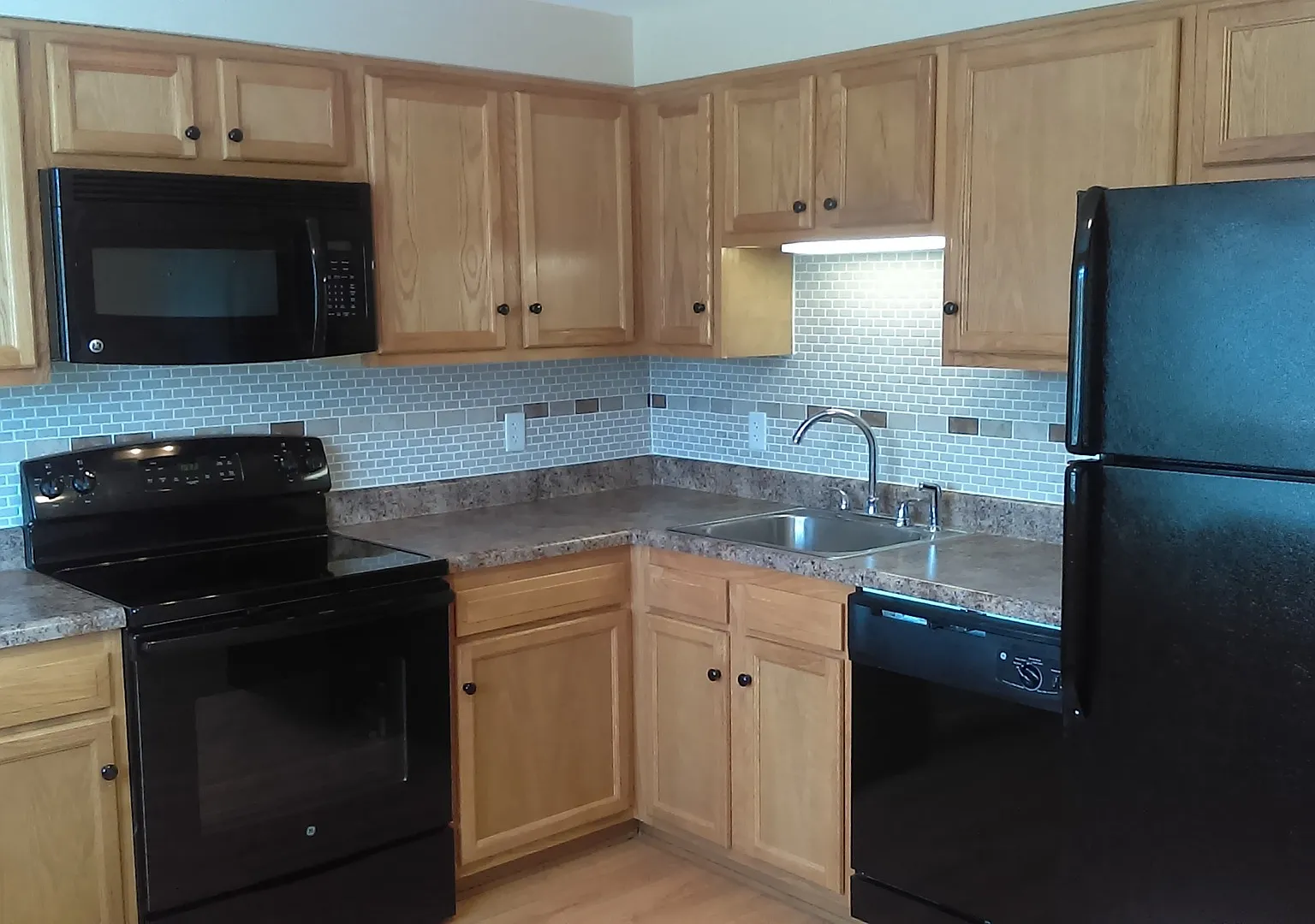 Belmont Ridge Apartment Homes — Photo 1