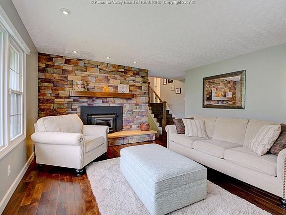 5th image of 1620 Lexington Dr