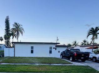 7771 NW 37th St, Hollywood, FL 33024