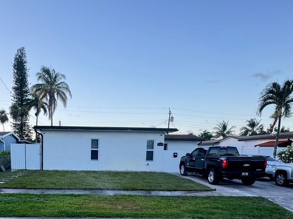 7771 NW 37th St