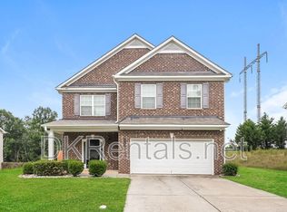 1162 Creek Top Rd, Loganville, GA 30052