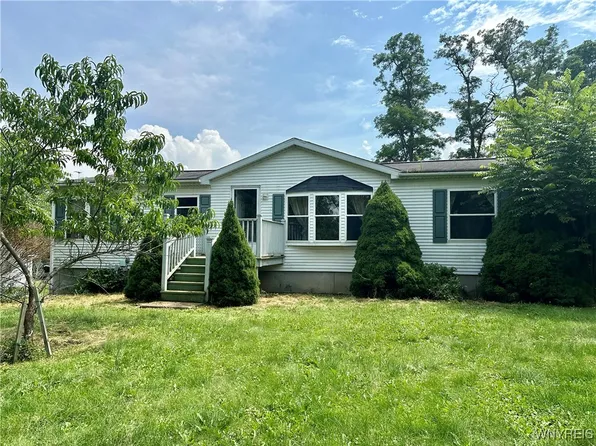 6026 Barber Rd, Silver Springs, NY 14550