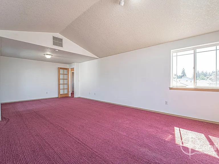 15501 NE 88th St — Photo 25