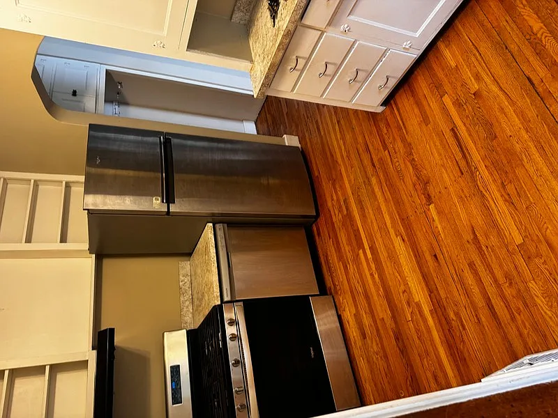 3 bed, 1.5 bath, 1500 sqft, $1,600 — Photo 1