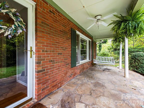 4th image of 48 Faircrest Rd
